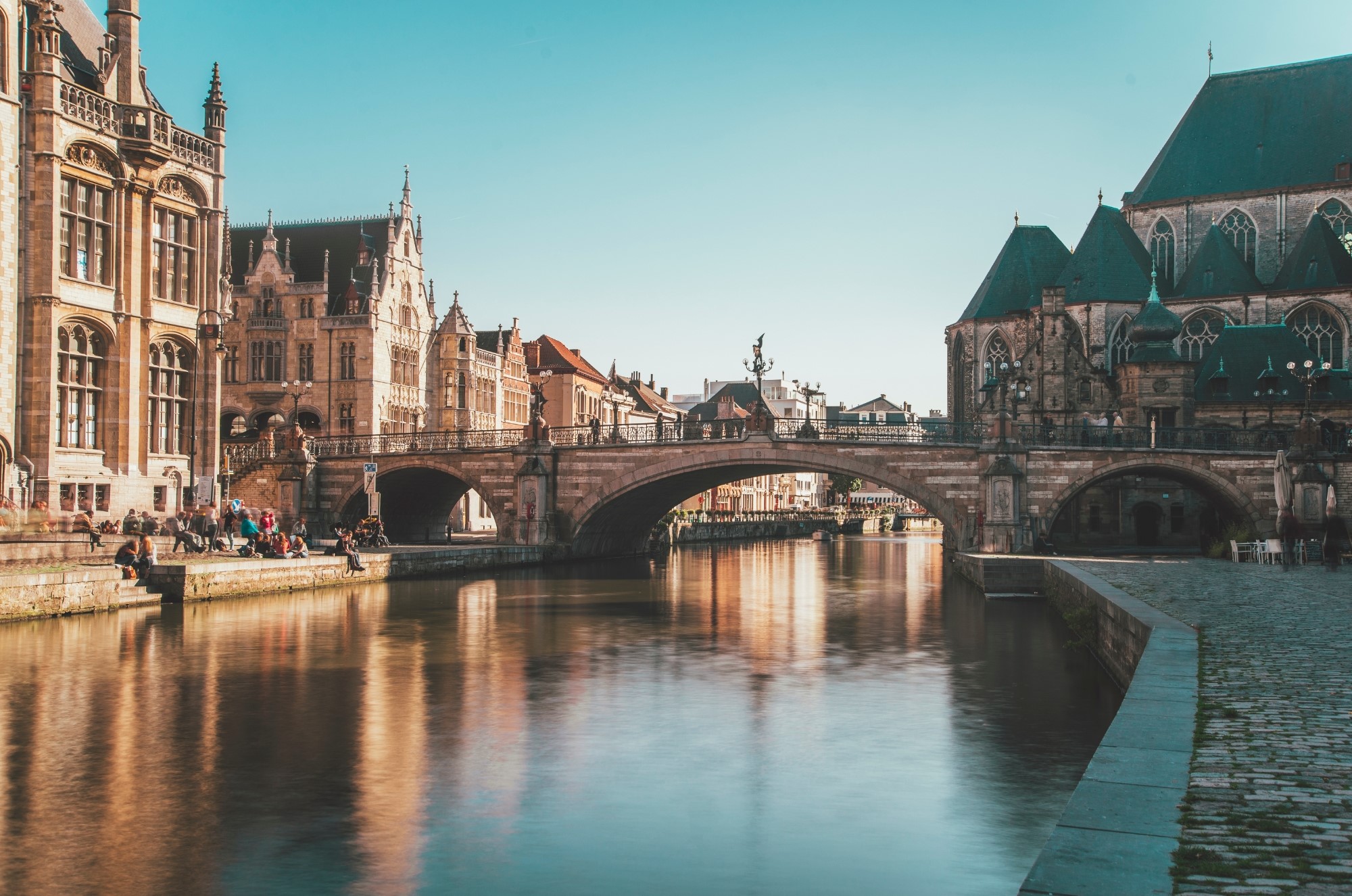 coeo opent nieuw kantoor in Gent en versterkt positie op de Belgische markt