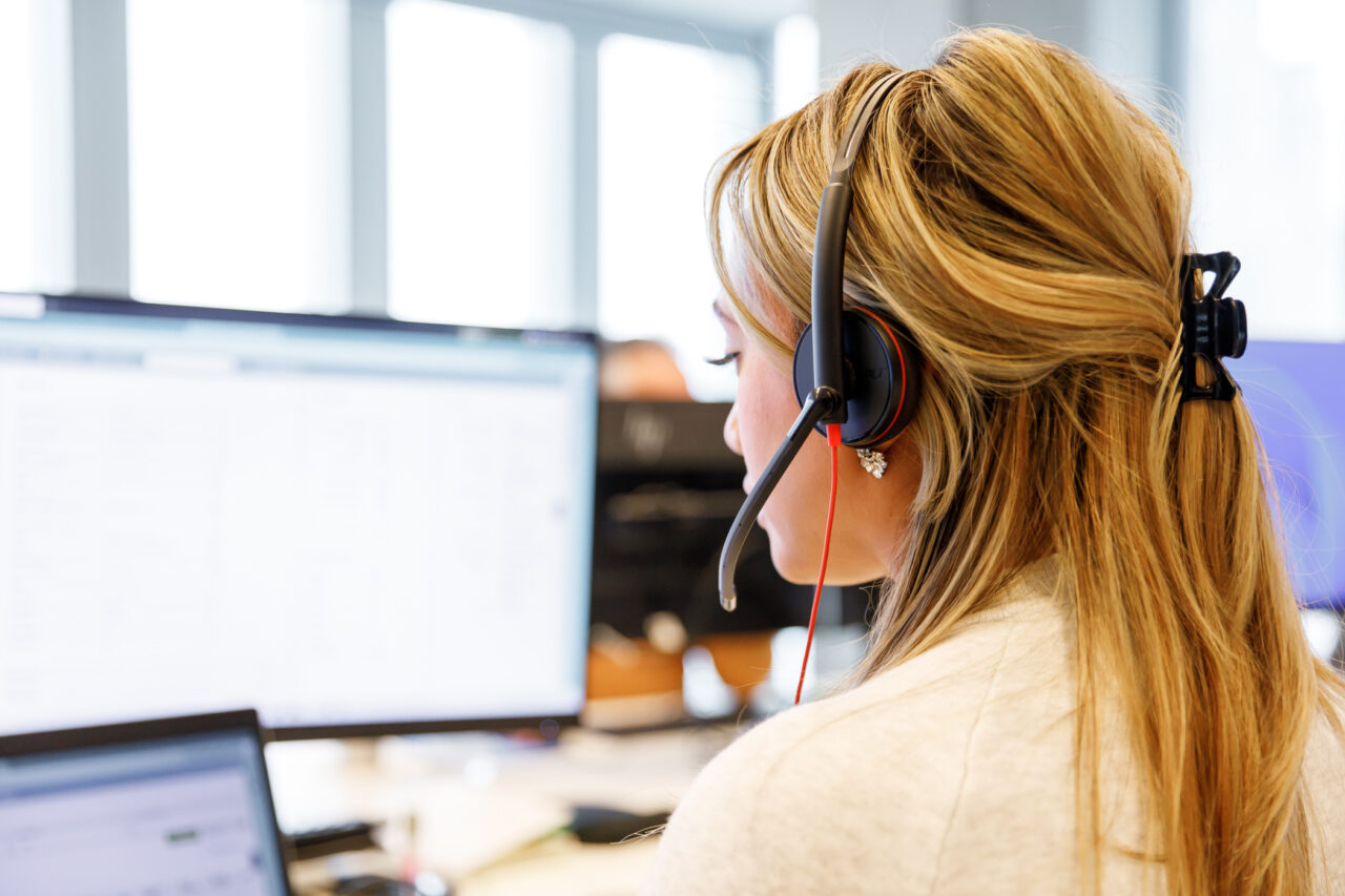Bellen aan de telefoon